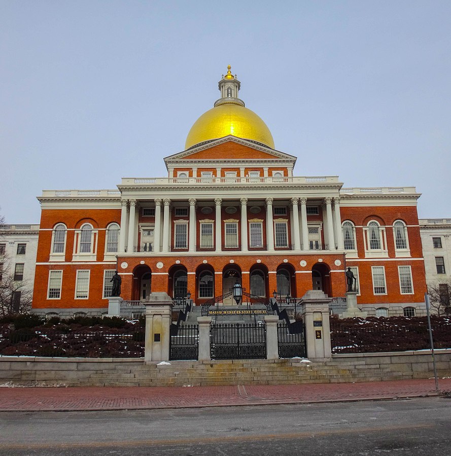 The+Massachusetts+State+House%2C+where+some+protests+were+held.+Photo+by+TanRo+via+Wikimedia+Commons.