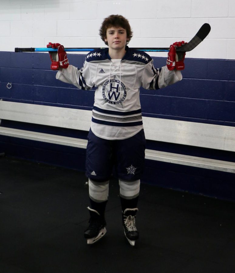 8th grader defender Elijah Stroizer’s individual picture at Pingree Skating Rink in Hamilton, Massachusetts.
